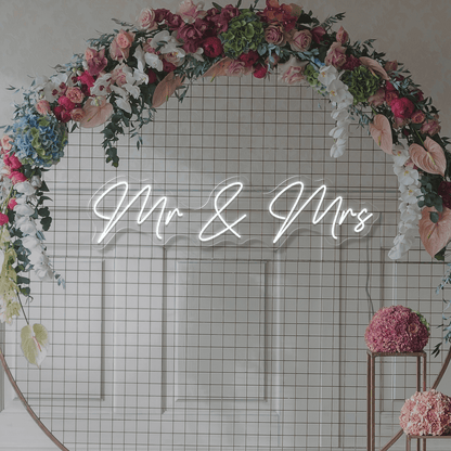 Mr & Mrs - Little Rae Neon Signs